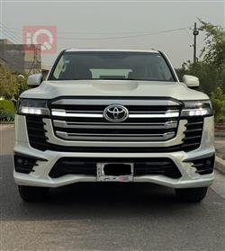 تويوتا لاندكروزر